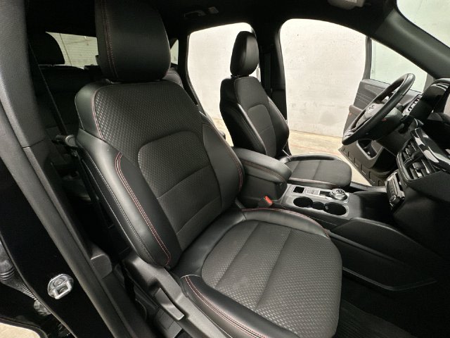 Thumbnail: 2023 Ford Escape - 27