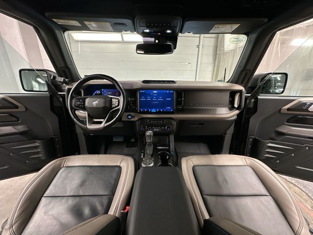 Thumbnail: 2022 Ford Bronco - 9