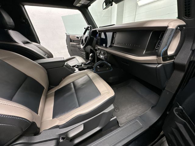 Thumbnail: 2022 Ford Bronco - 25