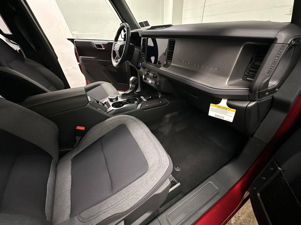 Thumbnail: 2025 Ford Bronco - 26