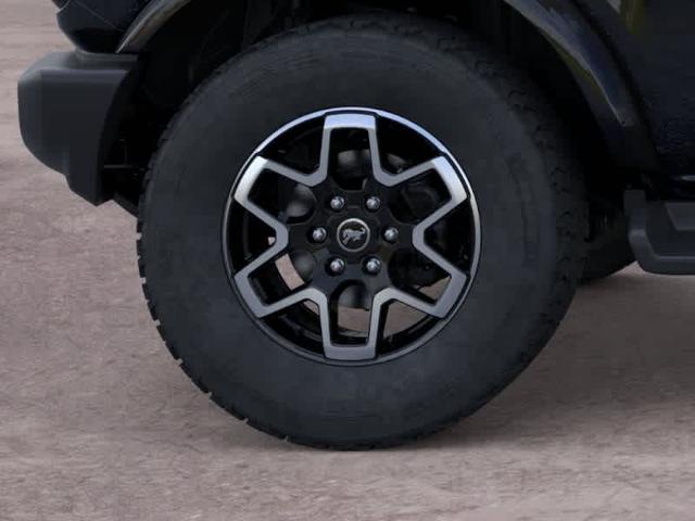 Thumbnail: 2026 Ford Bronco - 6