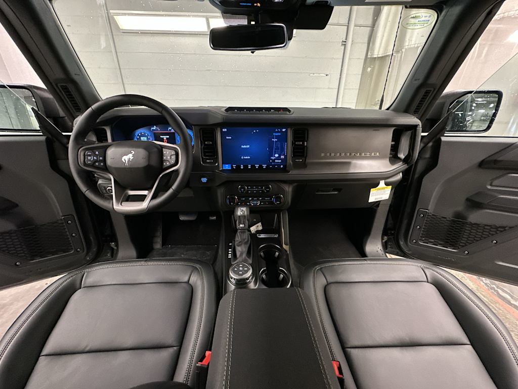 Thumbnail: 2025 Ford Bronco - 10