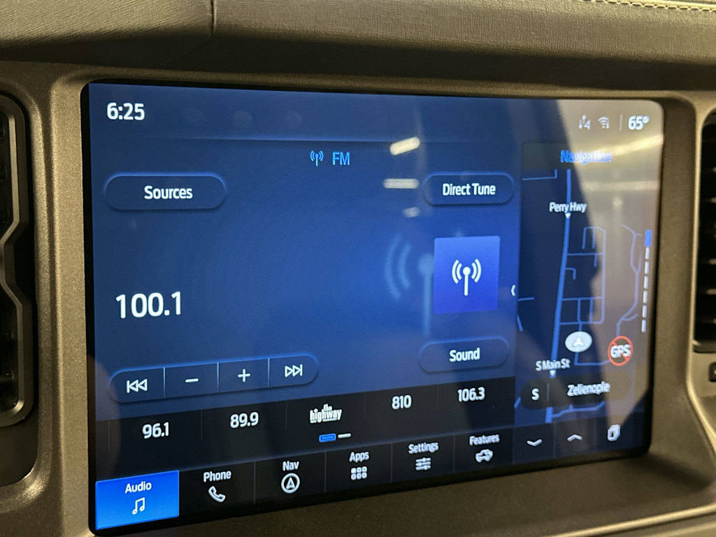 Thumbnail: 2025 Ford Bronco - 20