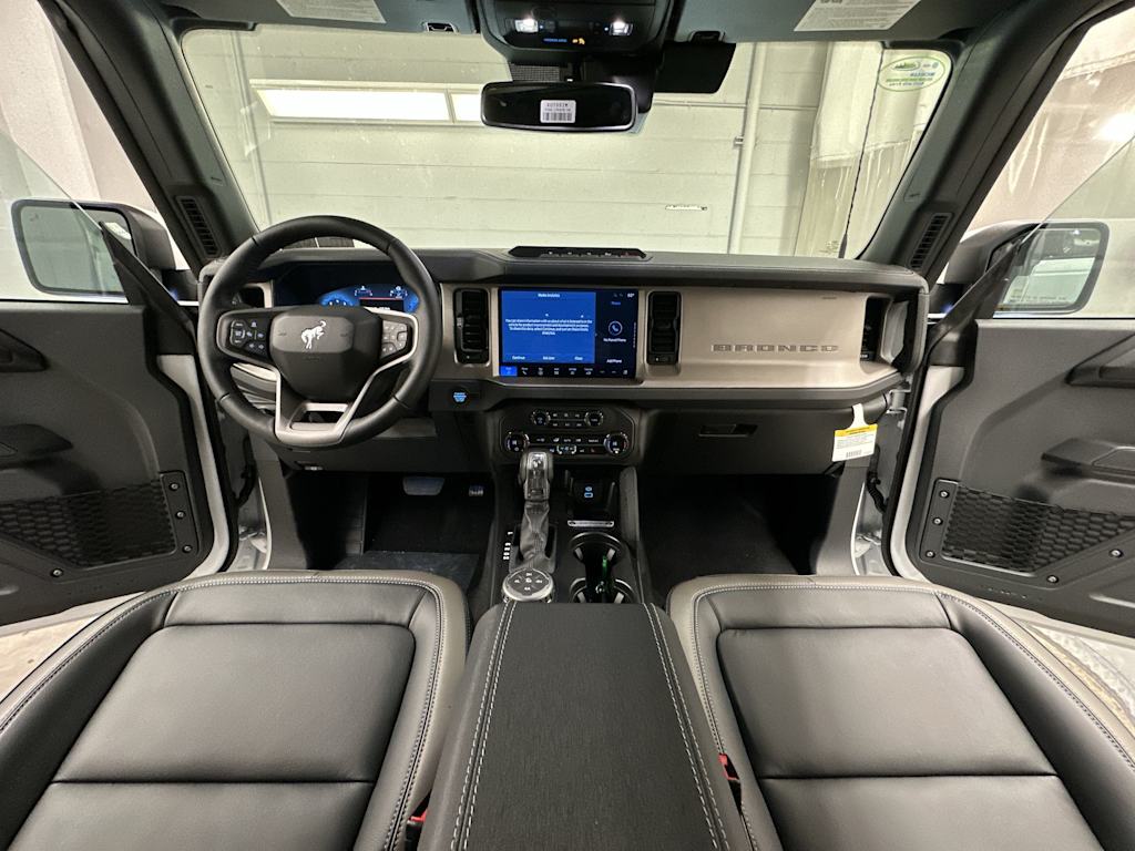 Thumbnail: 2025 Ford Bronco - 7