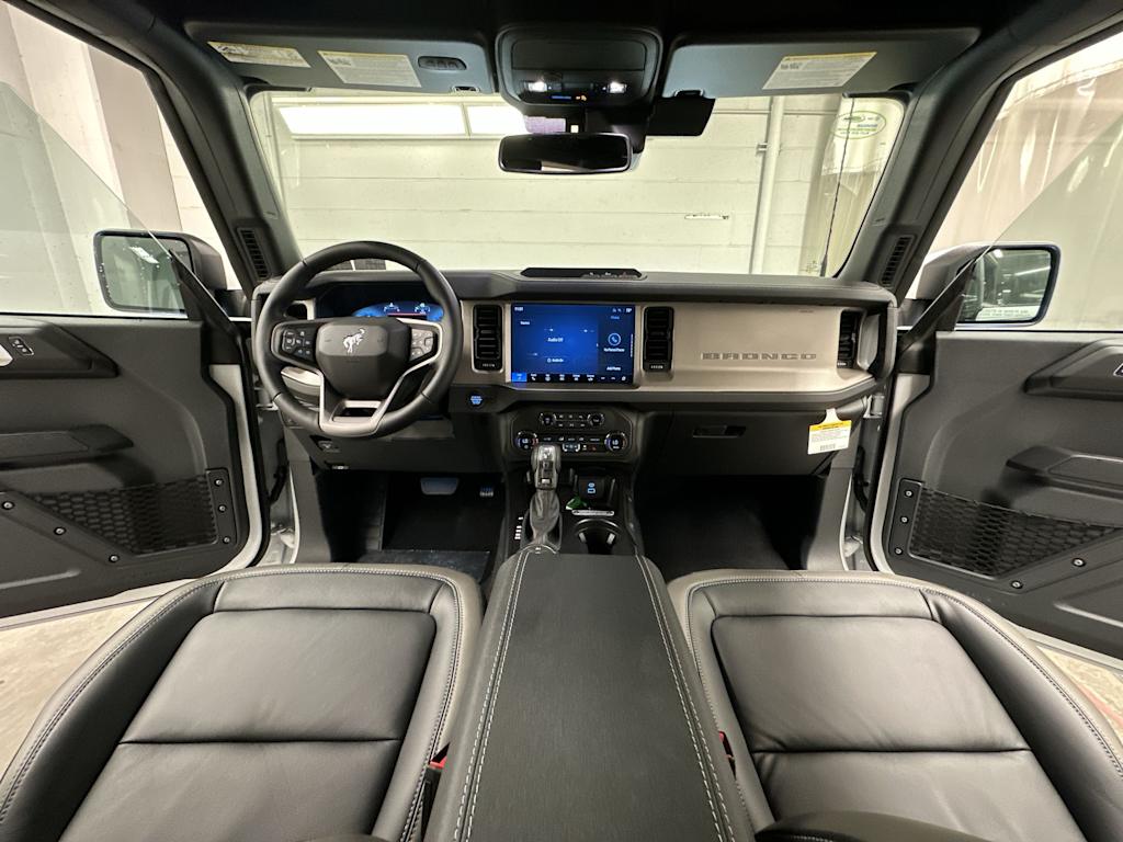 Thumbnail: 2025 Ford Bronco - 9