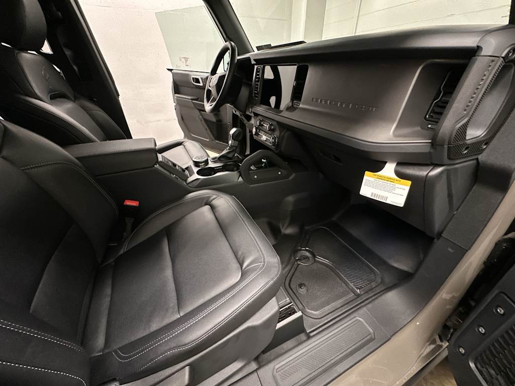 Thumbnail: 2025 Ford Bronco - 26