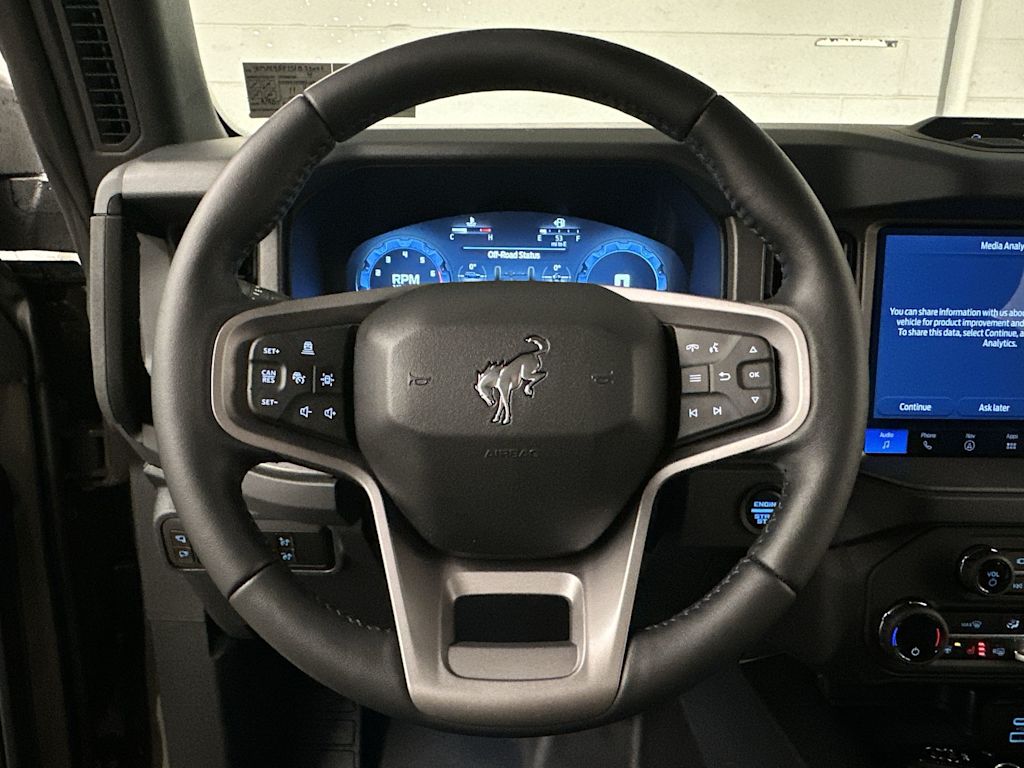 Thumbnail: 2025 Ford Bronco - 2