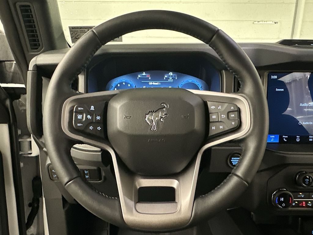 Thumbnail: 2025 Ford Bronco - 2