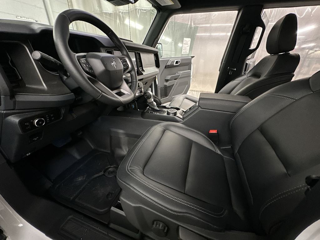 Thumbnail: 2025 Ford Bronco - 10