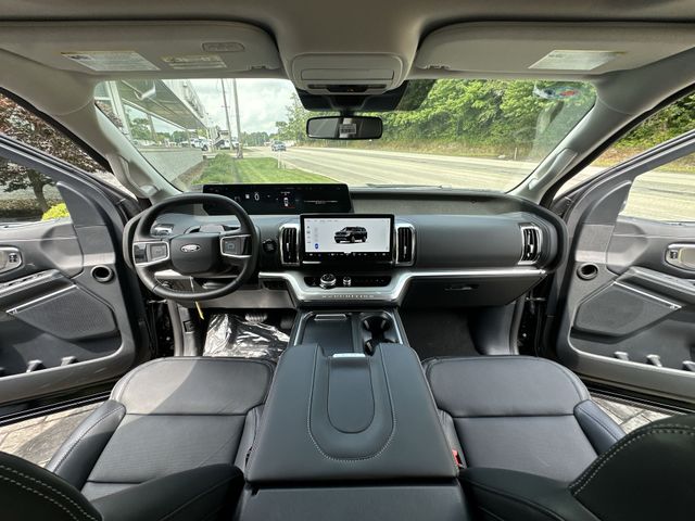 Thumbnail: 2026 Ford Expedition MAX - 10