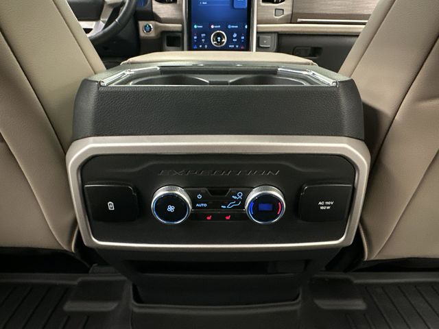 Thumbnail: 2022 Ford Expedition MAX - 27