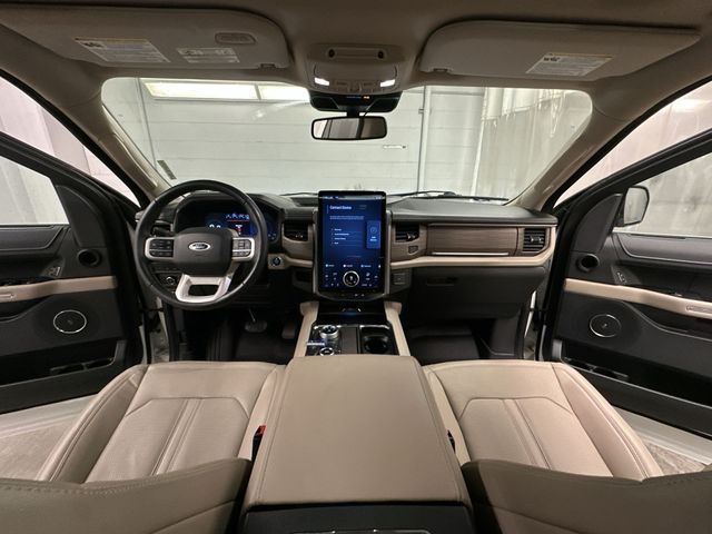 Thumbnail: 2022 Ford Expedition MAX - 10