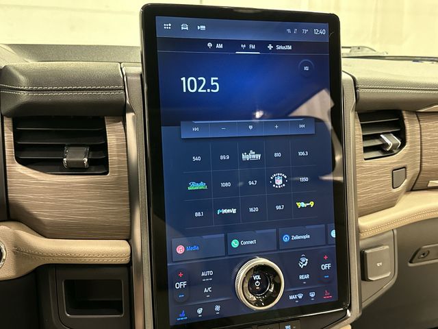Thumbnail: 2022 Ford Expedition MAX - 14