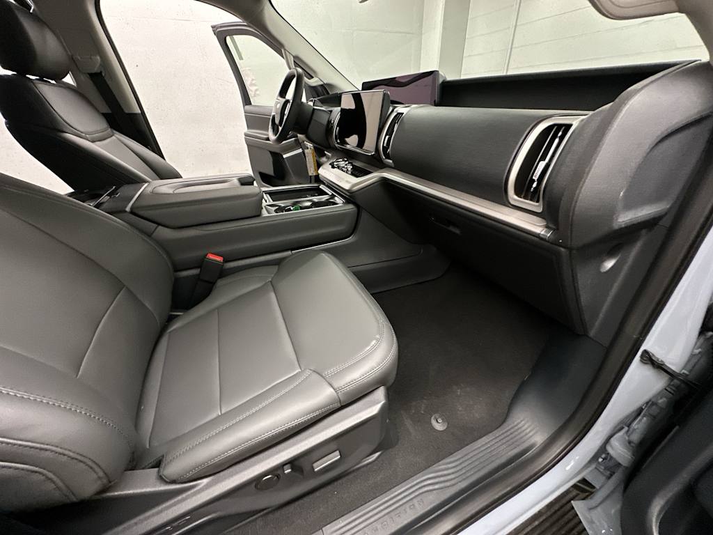 Thumbnail: 2026 Ford Expedition - 34