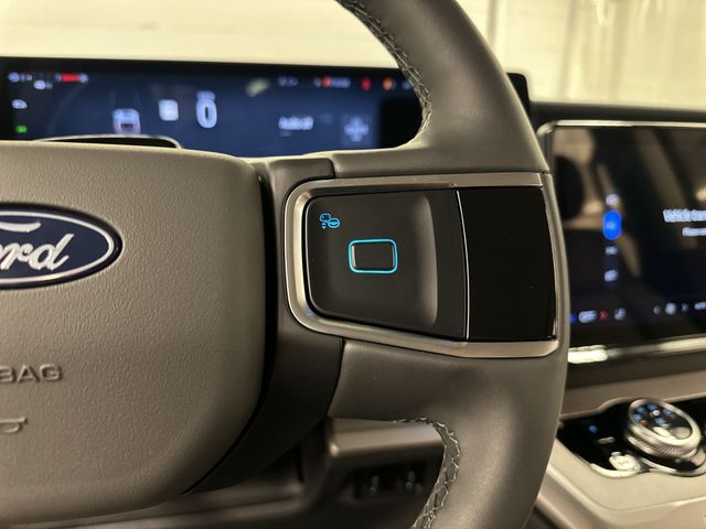 Thumbnail: 2026 Ford Expedition - 25