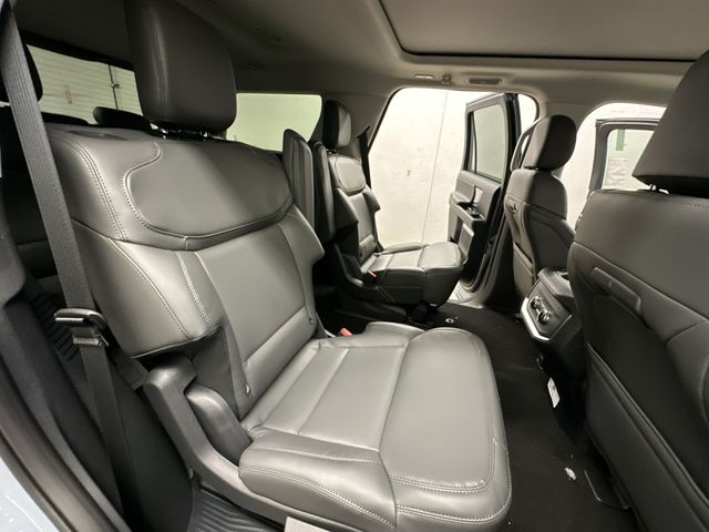 Thumbnail: 2026 Ford Expedition - 27
