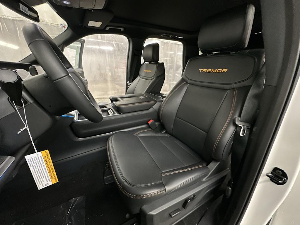 Thumbnail: 2025 Ford Expedition - 12