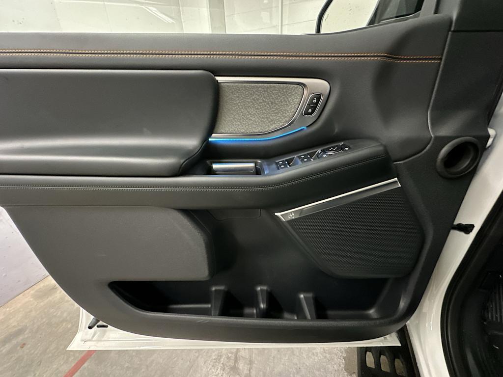 Thumbnail: 2025 Ford Expedition - 25