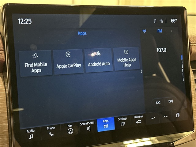 Thumbnail: 2022 Ford Expedition - 23