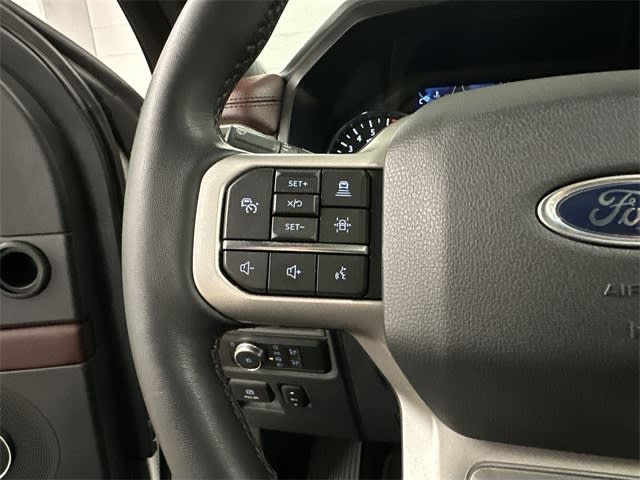 Thumbnail: 2022 Ford Expedition - 19