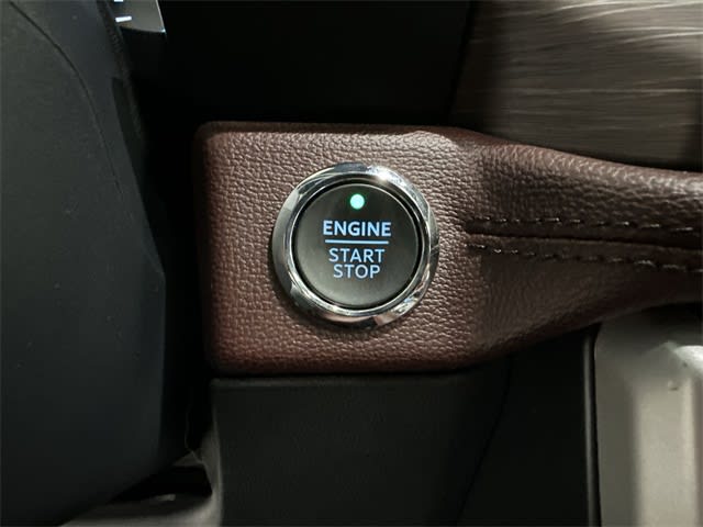 Thumbnail: 2022 Ford Expedition - 21