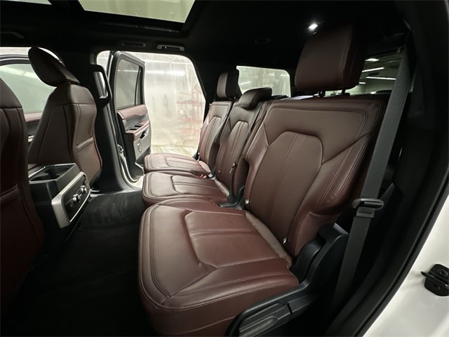 Thumbnail: 2022 Ford Expedition - 13