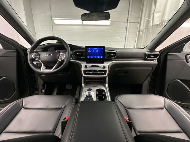 Thumbnail: 2024 Ford Explorer - 10