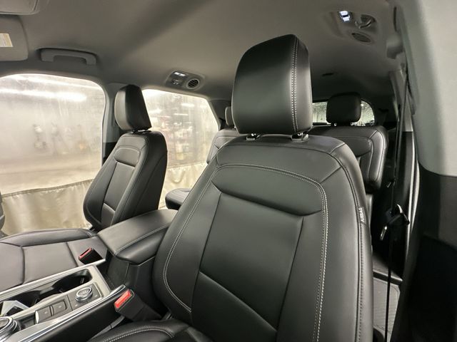 Thumbnail: 2024 Ford Explorer - 9