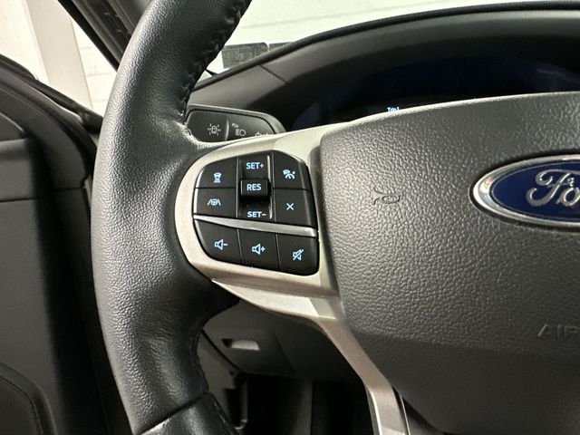 Thumbnail: 2022 Ford Explorer - 18