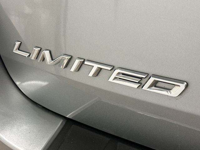Thumbnail: 2022 Ford Explorer - 33