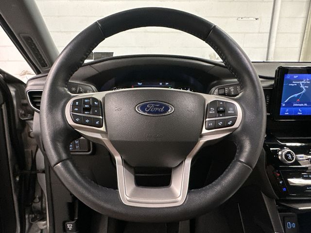 Thumbnail: 2022 Ford Explorer - 2