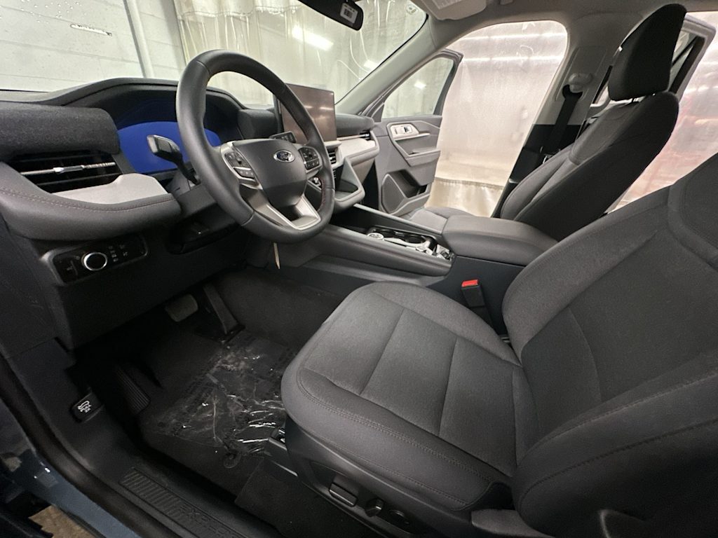 Thumbnail: 2026 Ford Explorer - 11