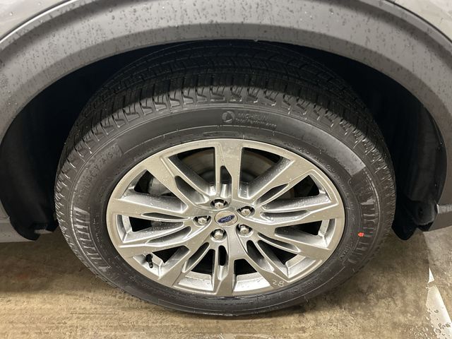 Thumbnail: 2026 Ford Explorer - 24