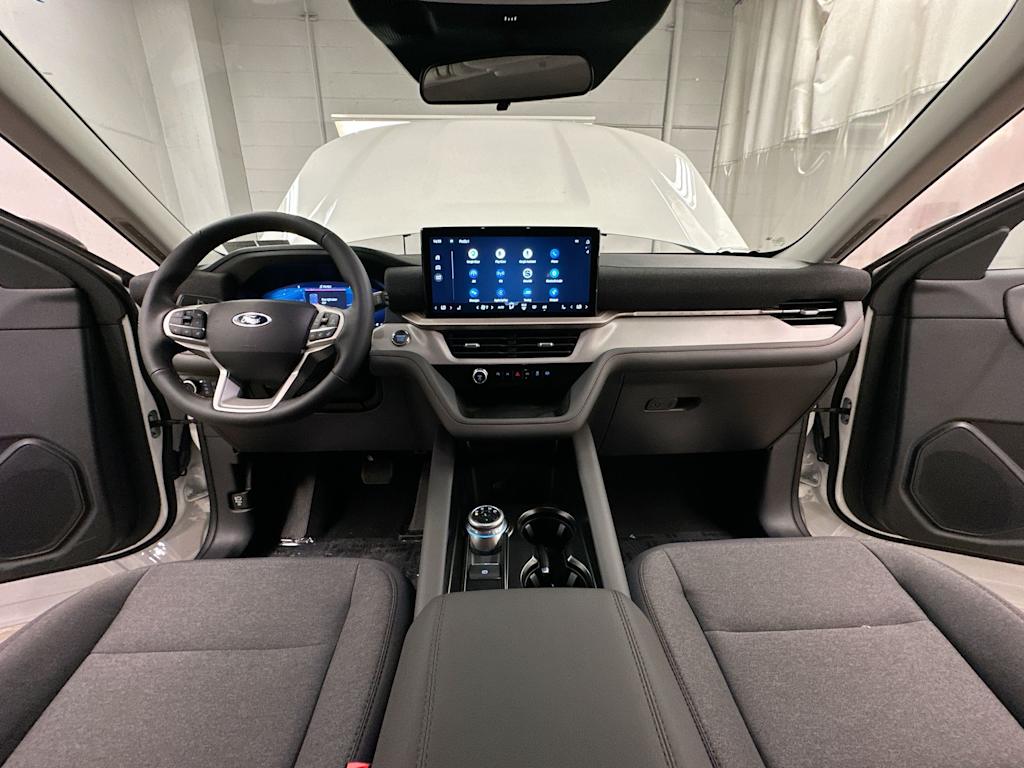 Thumbnail: 2026 Ford Explorer - 15