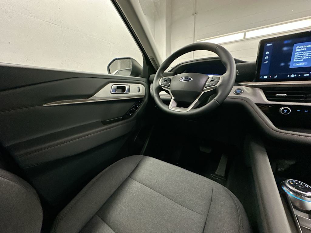 Thumbnail: 2026 Ford Explorer - 10
