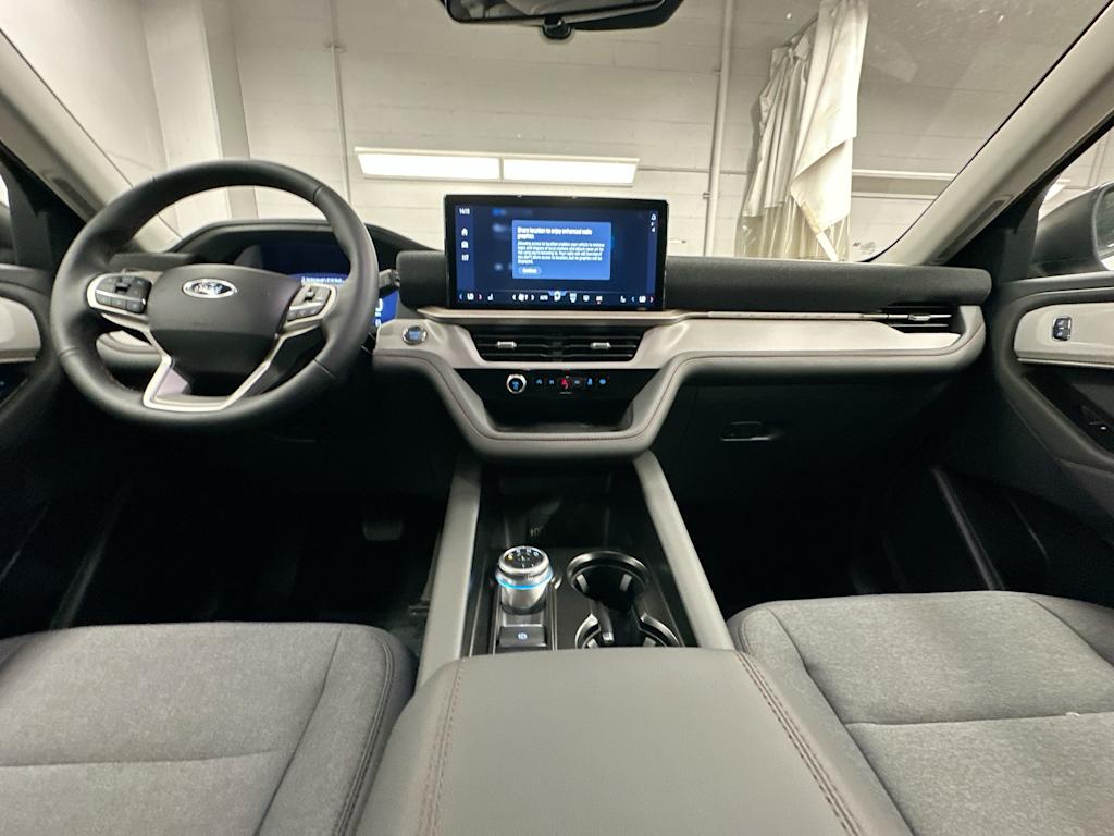 Thumbnail: 2026 Ford Explorer - 2