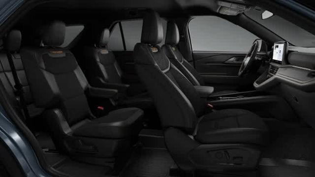 Thumbnail: 2026 Ford Explorer - 5