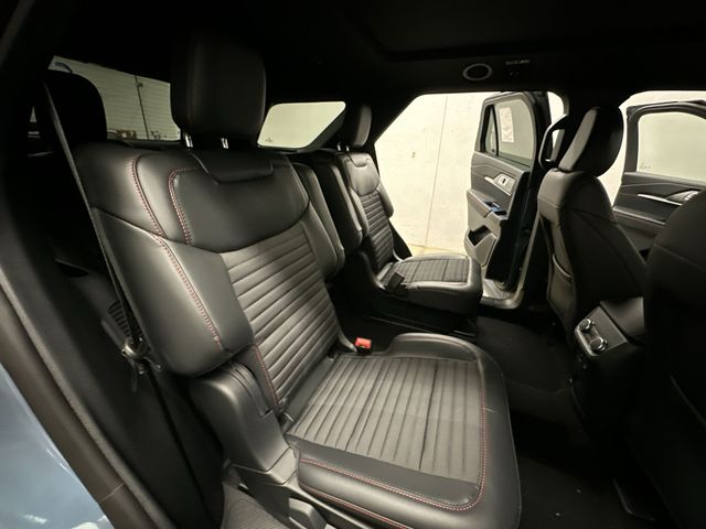 Thumbnail: 2026 Ford Explorer - 30