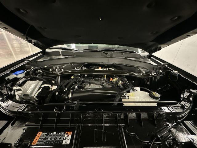 Thumbnail: 2025 Ford Explorer - 8