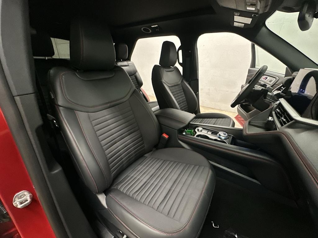 Thumbnail: 2026 Ford Explorer - 27