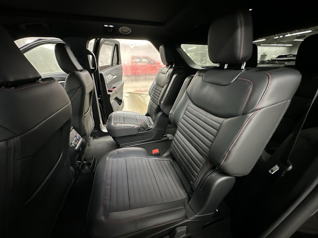 Thumbnail: 2026 Ford Explorer - 13