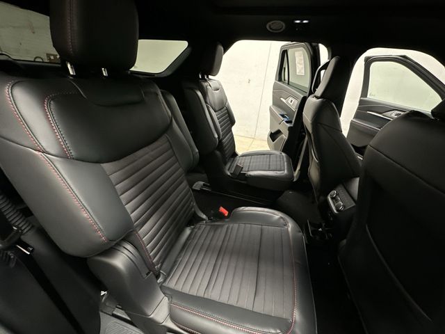 Thumbnail: 2026 Ford Explorer - 30