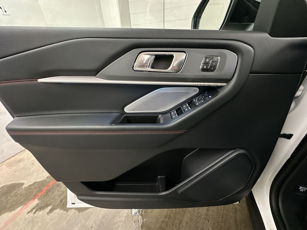 Thumbnail: 2026 Ford Explorer - 38