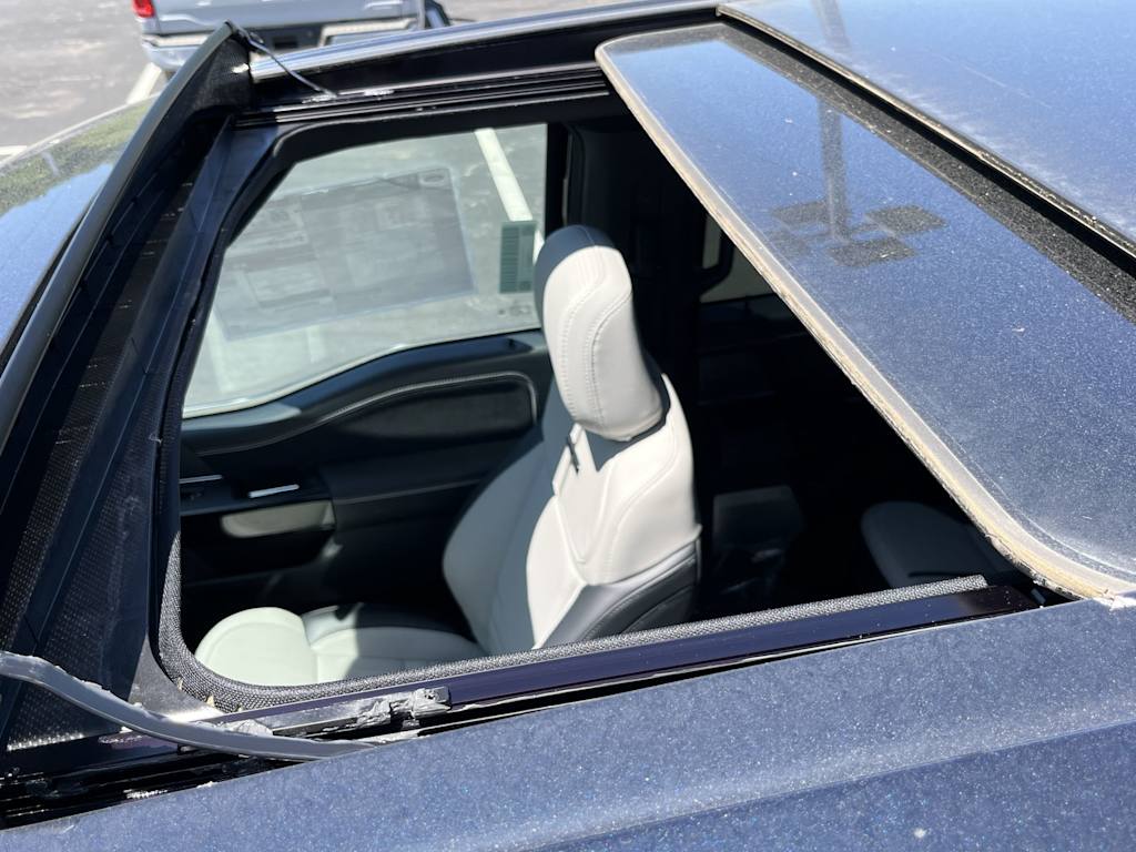 Thumbnail: 2023 Ford F-150 - 19