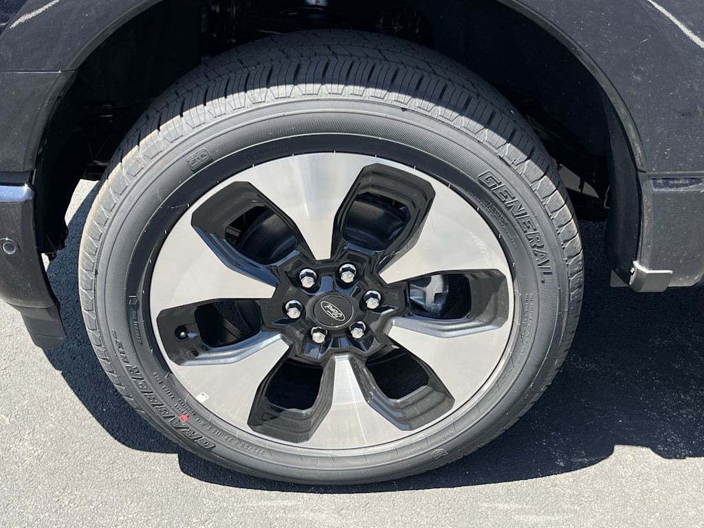 Thumbnail: 2023 Ford F-150 - 9