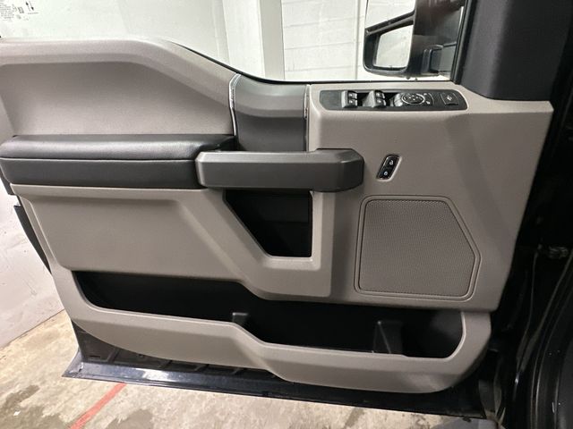 Thumbnail: 2022 Ford F-250 - 19