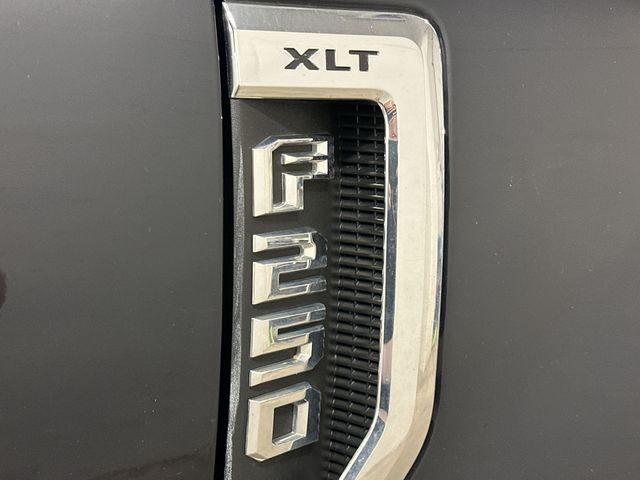 Thumbnail: 2022 Ford F-250 - 20