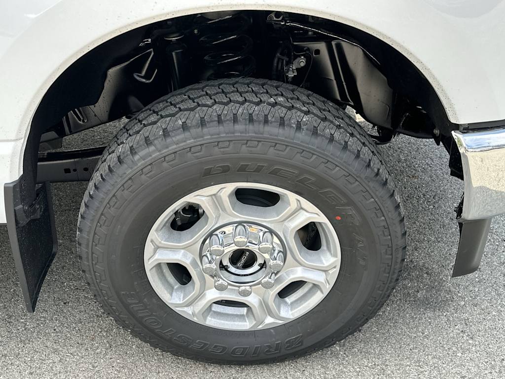 Thumbnail: 2025 Ford F-250 - 8