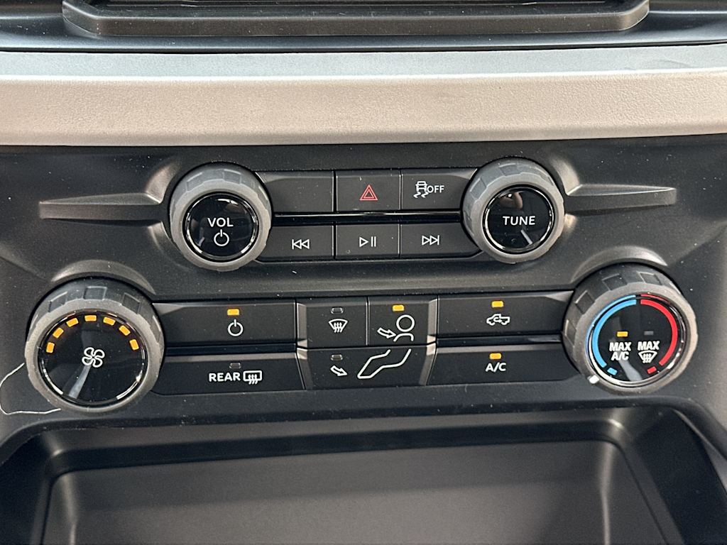 Thumbnail: 2025 Ford F-250 - 23