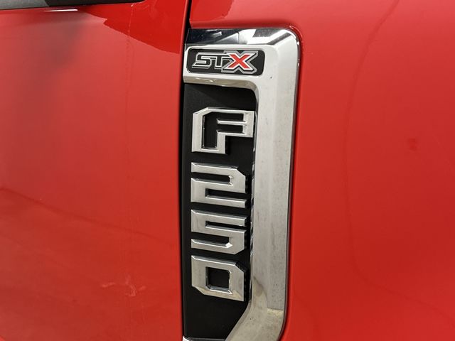 Thumbnail: 2020 Ford F-250 - 26